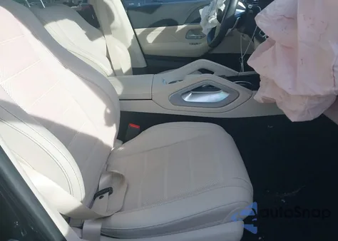 2024 Mercedes-Benz Gls 580 4Matic from USA, damaged, VIN 4JGFF8FEXRB211083